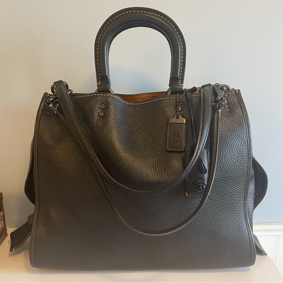 Authentic coach Rogue 36 handbag - Picture 2 of 16